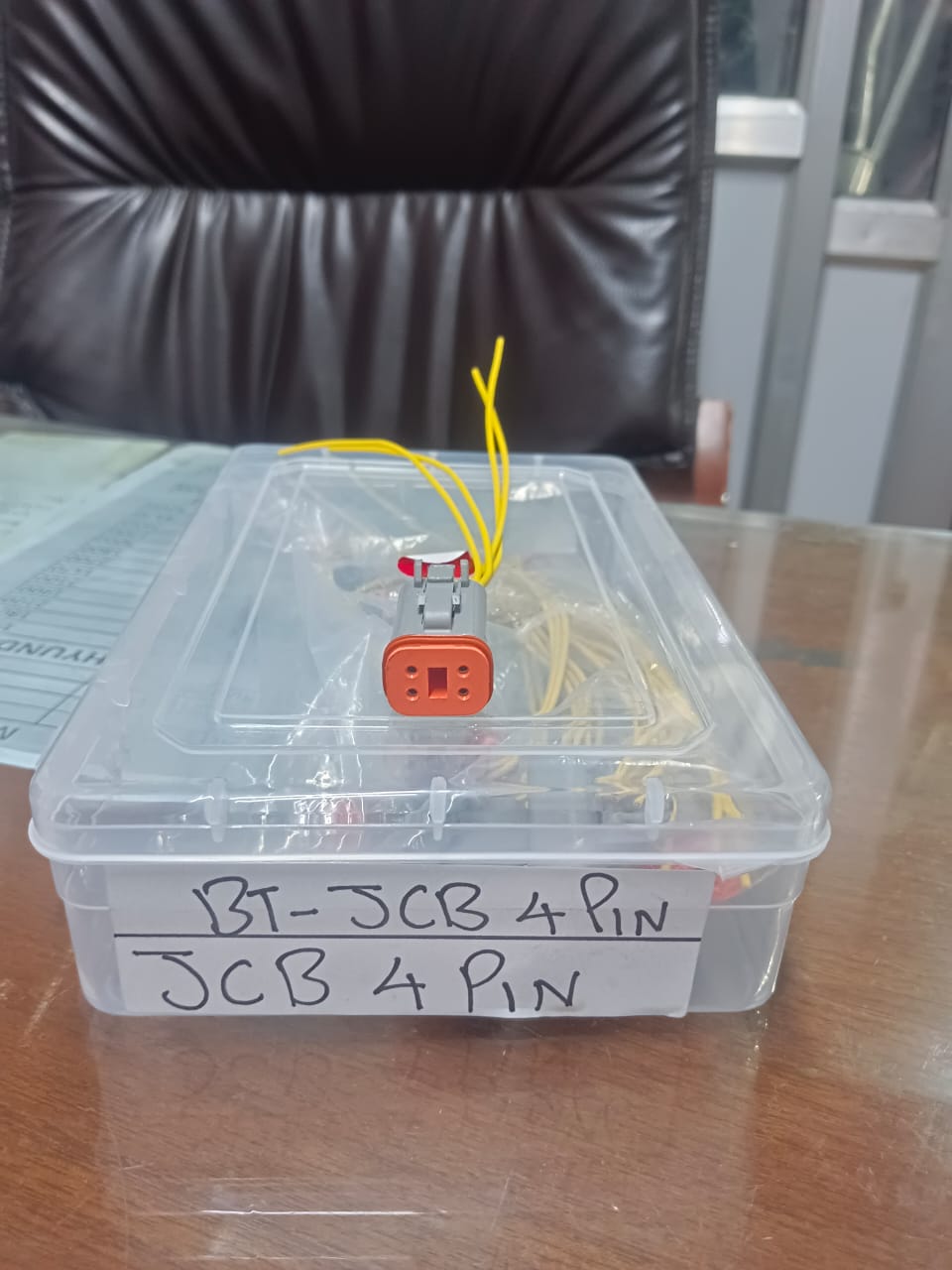 JCB 4-Pin Electrical Connector